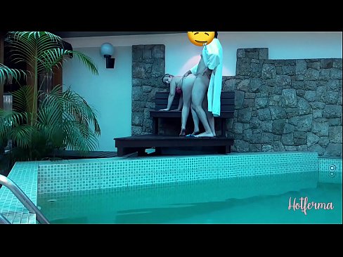 ❤️ Boss invita a cameriera à a piscina, ma ùn pudia resiste à un caldu ❌ Video porno à co.heatpumpcenter.top ❌